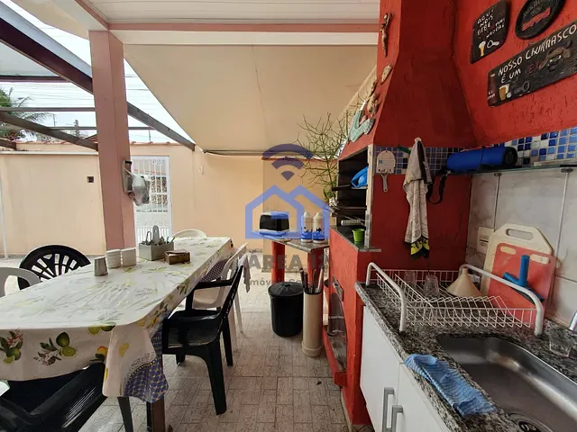Sobrado com 276m² 4 quartos e 5 banheiros, à venda, no bairro Indaiá em Caraguatatuba