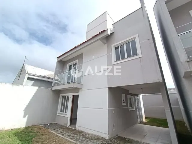 Sobrado com 145m² 4 quartos e 4 banheiros, à venda, no bairro Cajuru em Curitiba