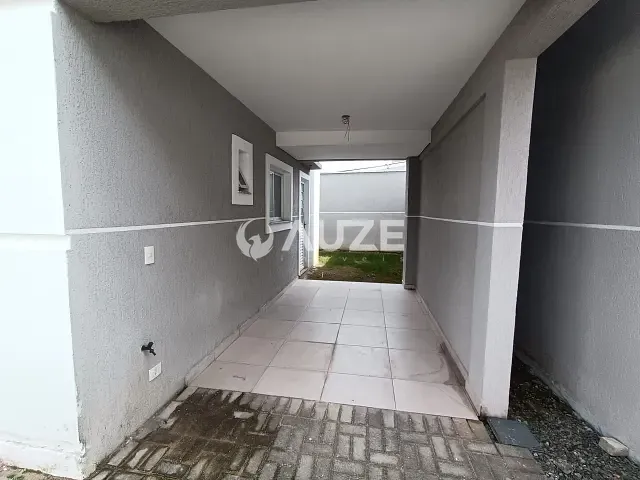 Sobrado com 145m² 4 quartos e 4 banheiros, à venda, no bairro Cajuru em Curitiba
