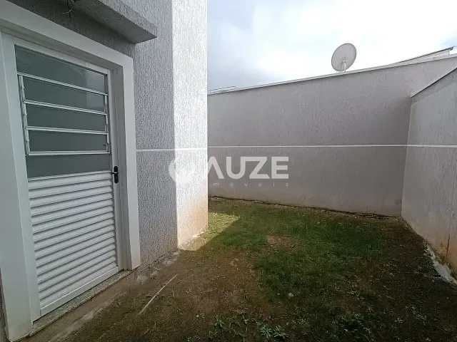 Sobrado com 145m² 4 quartos e 4 banheiros, à venda, no bairro Cajuru em Curitiba