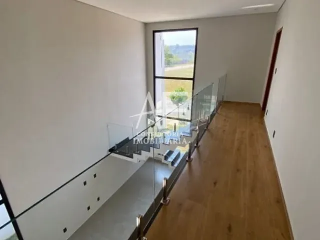 Sobrado com 287m², à venda, no bairro Itapecerica em Taubaté