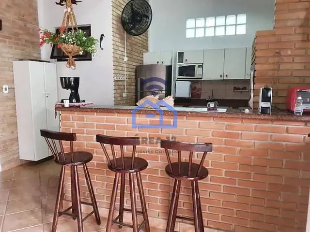 Sobrado com 474m² 6 quartos e 6 banheiros, à venda, no bairro Praia das Palmeiras em Caraguatatuba