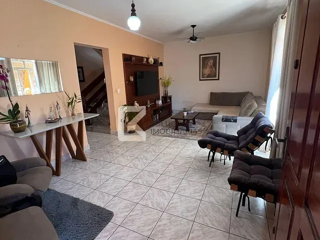 Sobrado com 250m² 3 quartos e 3 banheiros, à venda, no bairro Jardim Alice em Indaiatuba