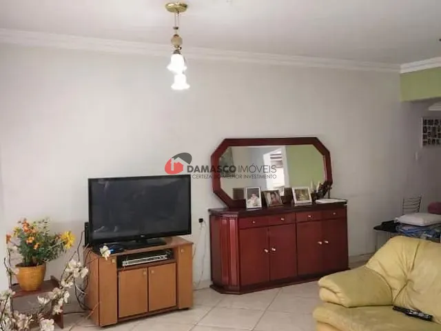 Sobrado com 162m² 3 quartos e 1 banheiro, à venda, no bairro Barcelona em São Caetano do Sul