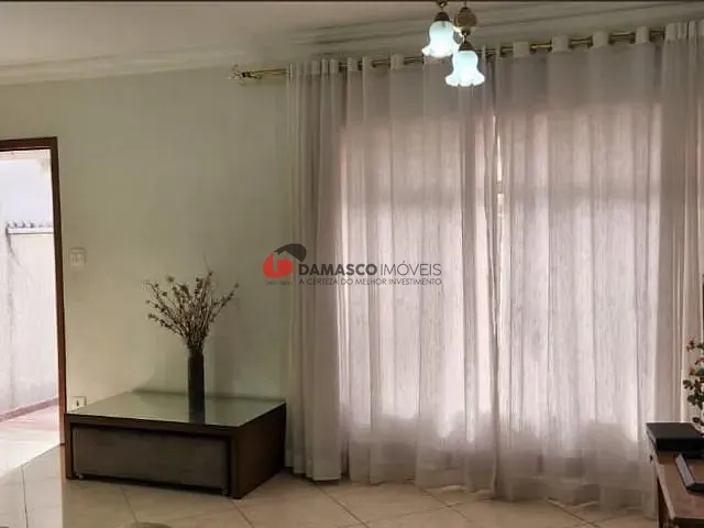 Sobrado com 162m² 3 quartos e 1 banheiro, à venda, no bairro Barcelona em São Caetano do Sul