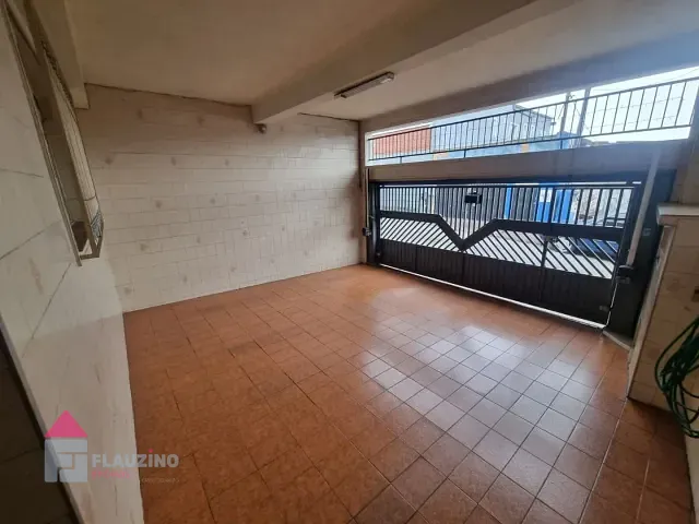 Sobrado com 150m² 3 quartos e 2 banheiros, à venda, no bairro Jardim Iracema em São Paulo