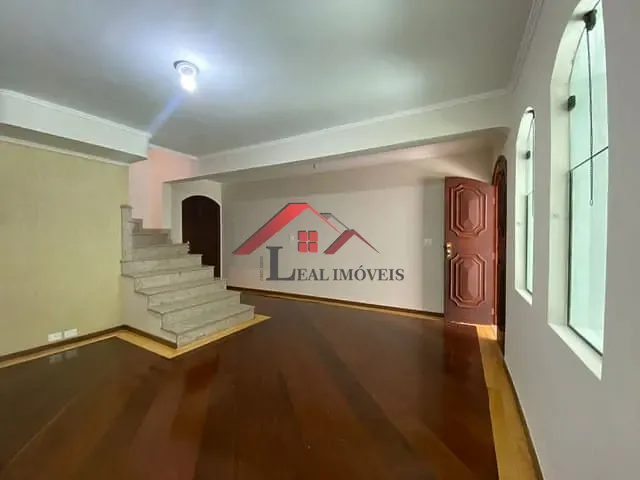 Sobrado com 125m² 3 quartos e 3 banheiros, à venda, no bairro Jardim Itrapoan em Santo André