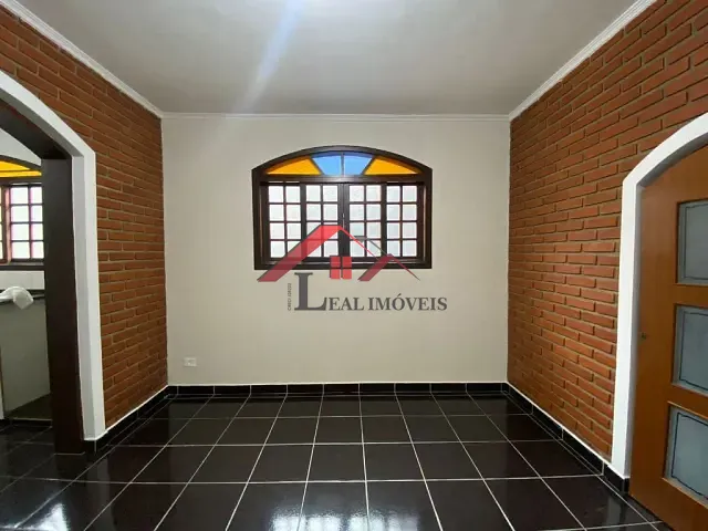 Sobrado com 125m² 3 quartos e 3 banheiros, à venda, no bairro Jardim Itrapoan em Santo André