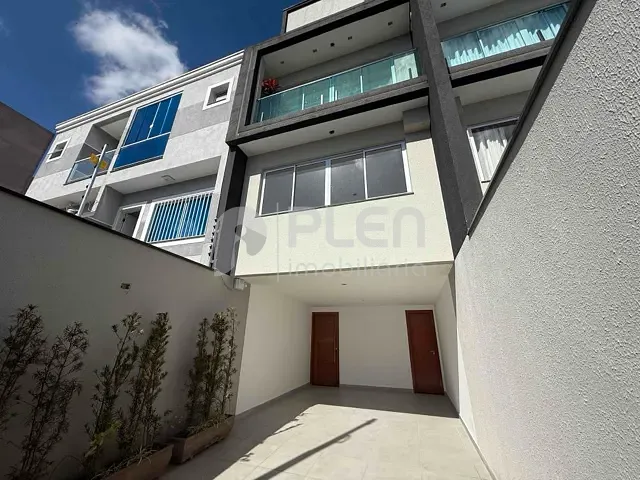 Sobrado 3 quartos e 3 banheiros, à venda, no bairro Parada Inglesa em São Paulo