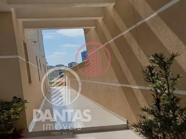 Sobrado 3 quartos e 3 banheiros, à venda, no bairro Bela Vista em Osasco
