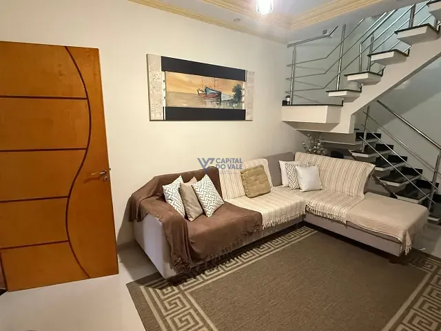 Sobrado com 125m² 3 quartos e 4 banheiros, à venda, no bairro Jardim das Indústrias em São José dos Campos