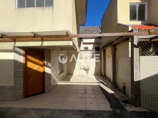 Sobrado 3 quartos e 1 banheiro, à venda, no bairro Bairro Alto em Curitiba