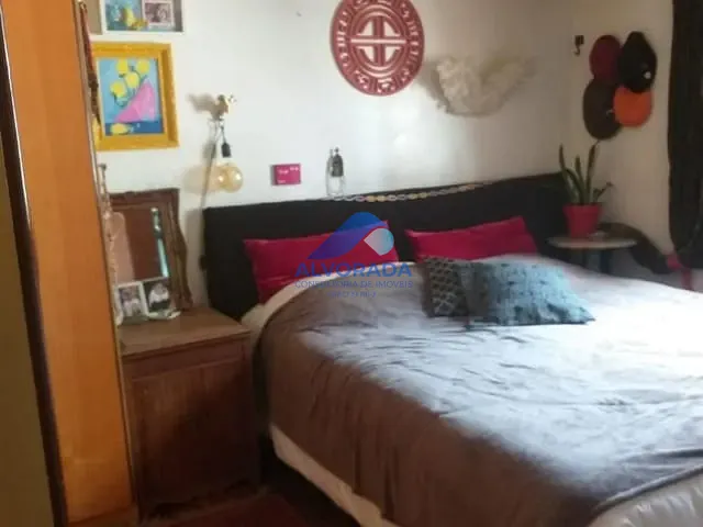 Sobrado com 115m² 3 quartos e 1 banheiro, à venda, no bairro Jardim Aquarius em São José dos Campos