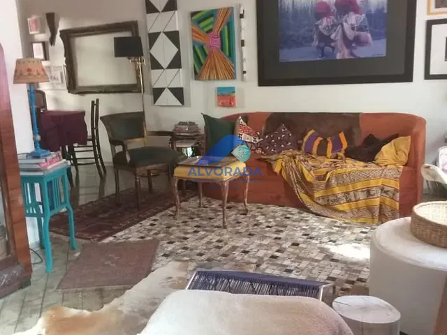 Sobrado com 115m² 3 quartos e 1 banheiro, à venda, no bairro Jardim Aquarius em São José dos Campos