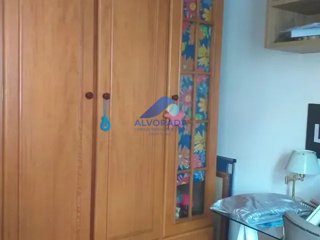 Sobrado com 115m² 3 quartos e 1 banheiro, à venda, no bairro Jardim Aquarius em São José dos Campos