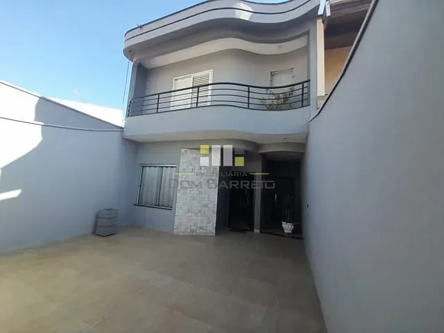 Sobrado com 150m² 3 quartos e 3 banheiros, à venda, no bairro Parque Nova Carioba em Americana