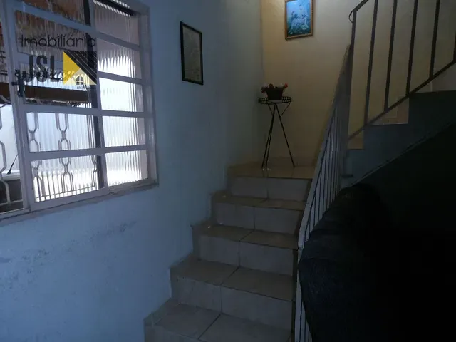 Sobrado com 180m² 2 quartos e 2 banheiros, à venda, no bairro Vila Naly em Caçapava