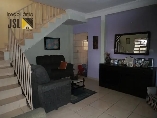Sobrado com 180m² 2 quartos e 2 banheiros, à venda, no bairro Vila Naly em Caçapava