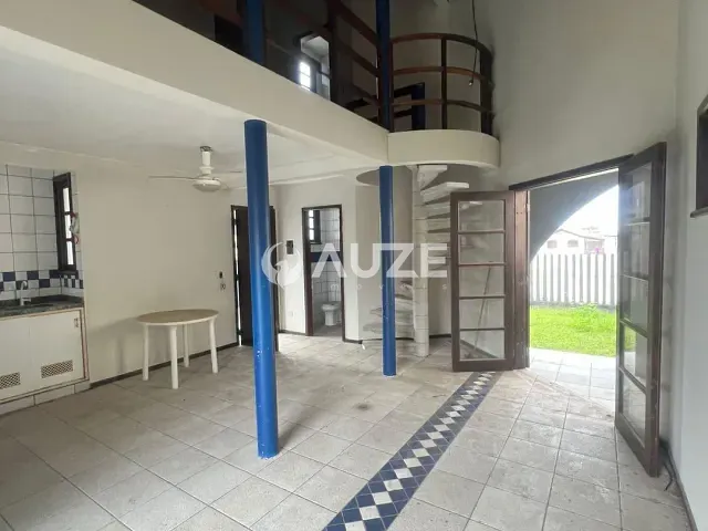 Sobrado com 305m² 2 quartos e 2 banheiros, à venda, no bairro inajá em Matinhos