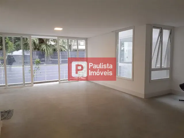 Sobrado com 420m² 4 quartos e 5 banheiros, à venda, no bairro Jardim Cordeiro em São Paulo