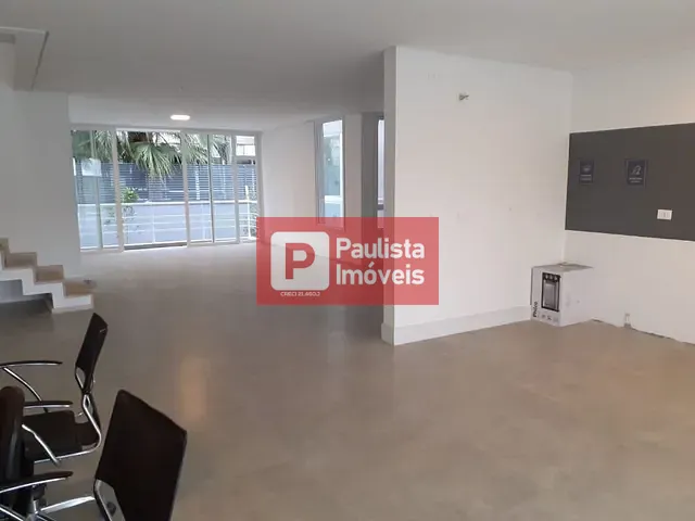 Sobrado com 420m² 4 quartos e 5 banheiros, à venda, no bairro Jardim Cordeiro em São Paulo