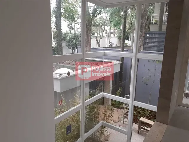 Sobrado com 420m² 4 quartos e 5 banheiros, à venda, no bairro Jardim Cordeiro em São Paulo