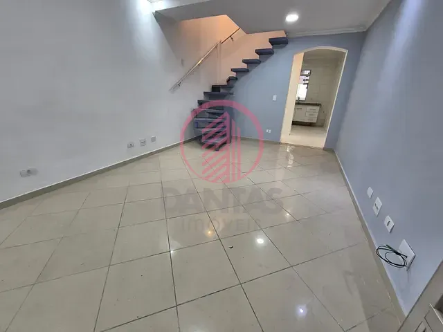 Sobrado com 70m² 3 quartos e 3 banheiros, à venda, no bairro Conceição em Osasco