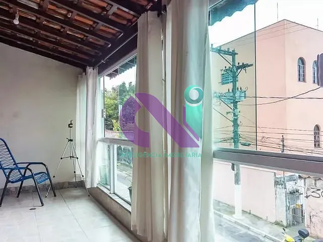 Sobrado com 140m² 3 quartos e 2 banheiros, à venda, no bairro City Bussocaba em Osasco