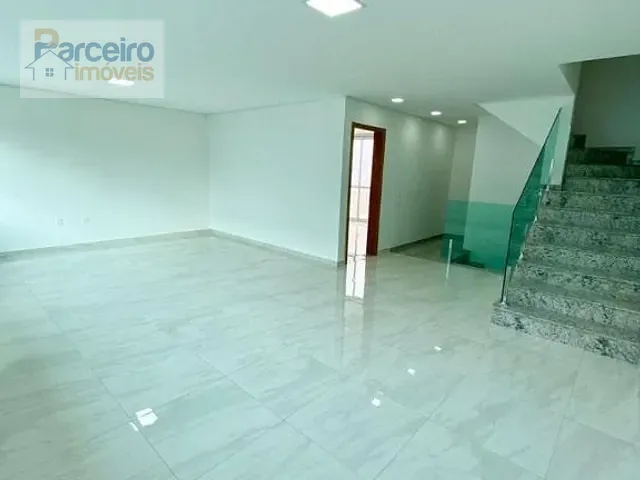 Casa com 124m² 3 quartos e 2 banheiros, à venda, no bairro Vila Esperança em São Paulo
