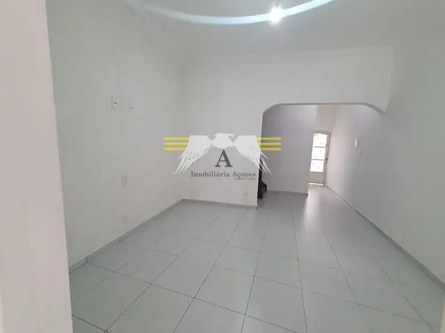 Sobrado com 100m² 4 quartos e 2 banheiros, à venda ou para alugar, no bairro Belém em São Paulo