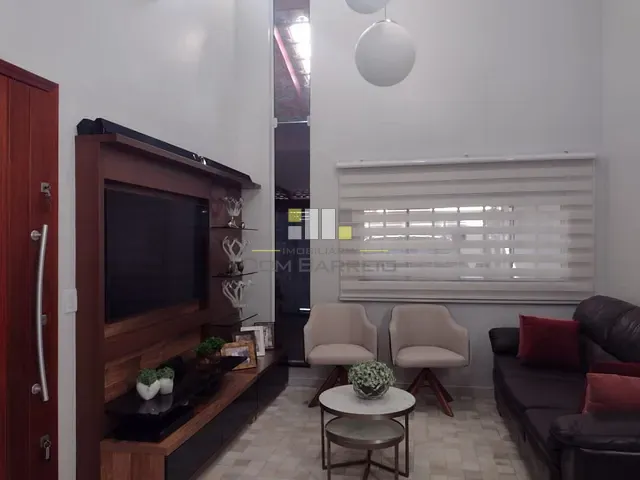 Sobrado com 144m² 3 quartos e 3 banheiros, à venda, no bairro Jardim São Roque em Sumaré