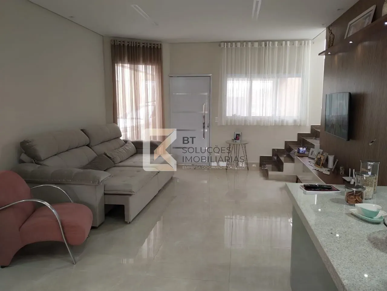 Sobrado, 3 quartos, 160 m² - Foto 1