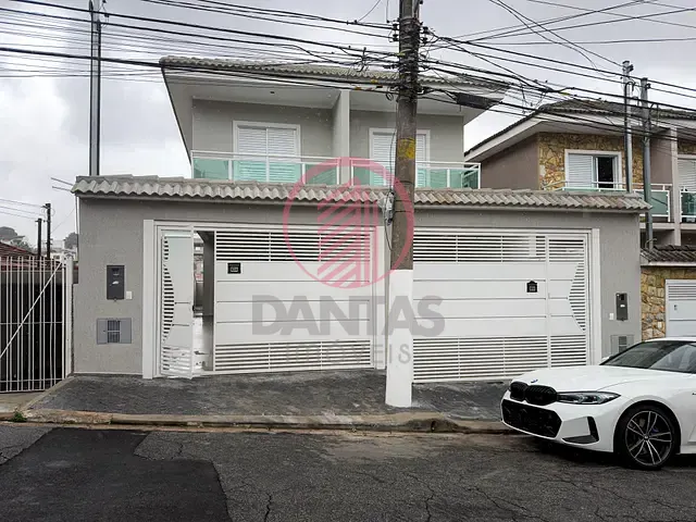 Sobrado com 126m² 3 quartos e 5 banheiros, à venda, no bairro Umuarama em Osasco