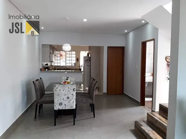Sobrado com 140m² 3 quartos e 3 banheiros, à venda, no bairro Borda da Mata em Caçapava