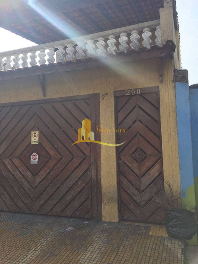 Sobrado, 3 quartos, 300 m² - Foto 1