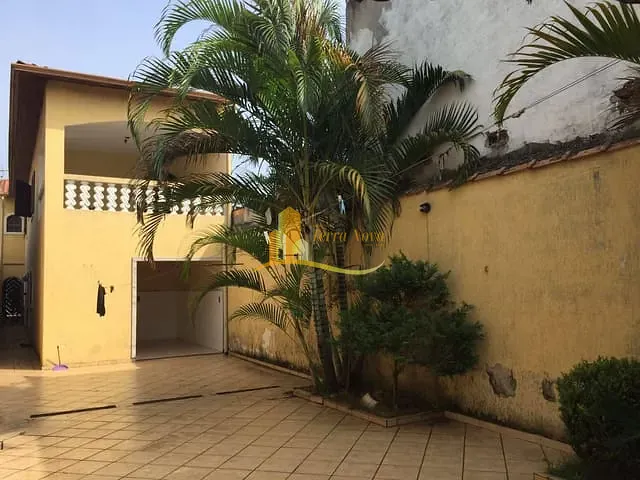 Sobrado com 300m² 3 quartos e 2 banheiros, à venda, no bairro Vila Cosmopolita em São Paulo