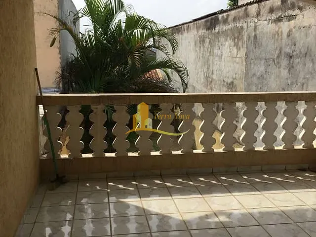 Sobrado com 300m² 3 quartos e 2 banheiros, à venda, no bairro Vila Cosmopolita em São Paulo
