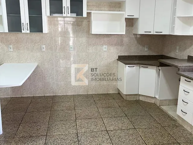 Sobrado com 445m² 4 quartos e 4 banheiros, à venda, no bairro Solar de Itamaracá em Indaiatuba