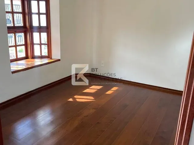 Sobrado com 445m² 4 quartos e 4 banheiros, à venda, no bairro Solar de Itamaracá em Indaiatuba