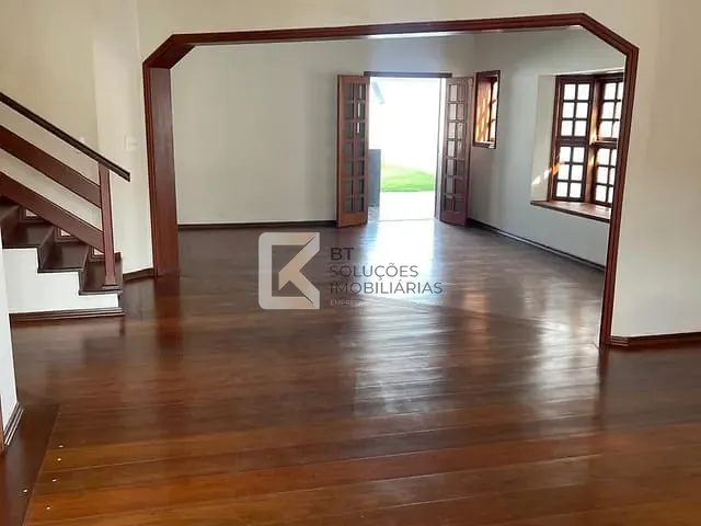 Sobrado com 445m² 4 quartos e 4 banheiros, à venda, no bairro Solar de Itamaracá em Indaiatuba