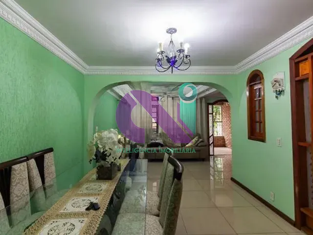 Sobrado com 280m² 3 quartos e 5 banheiros, à venda, no bairro Cidade das Flores em Osasco