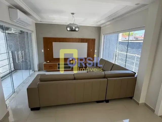Sobrado com 500m² 4 quartos e 5 banheiros, à venda, no bairro Vila Suissa em Mogi das Cruzes