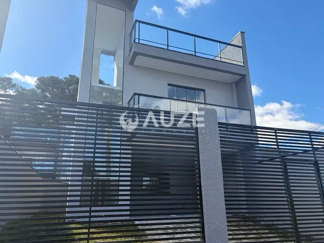 Sobrado 3 quartos e 3 banheiros, à venda, no bairro Campo Comprido em Curitiba