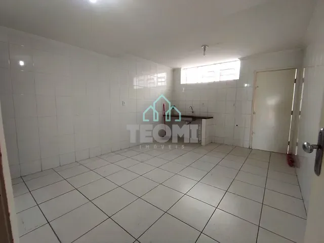 Sobrado com 135m² 3 quartos e 2 banheiros, à venda, no bairro Independência em Taubaté