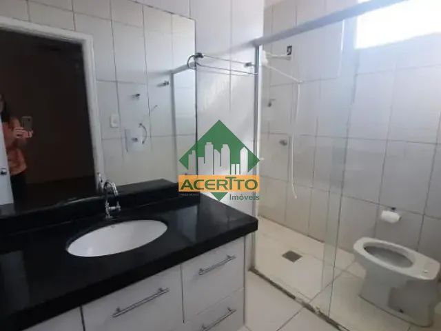 Sobrado com 260m² 3 quartos e 2 banheiros, para alugar, no bairro Jardim Nova Yorque em Araçatuba