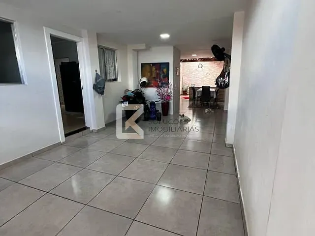 Sobrado com 118m² 4 quartos e 1 banheiro, à venda, no bairro Jardim América em Indaiatuba