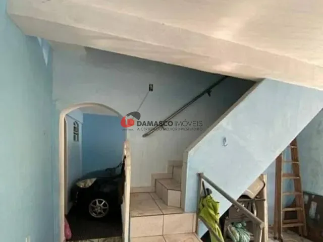 Sobrado com 215m² 3 quartos e 1 banheiro, à venda, no bairro Santa Paula em São Caetano do Sul