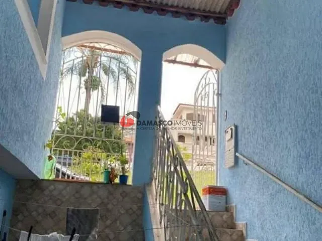 Sobrado com 215m² 3 quartos e 1 banheiro, à venda, no bairro Santa Paula em São Caetano do Sul