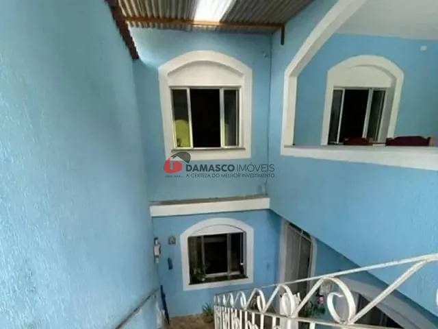Sobrado com 215m² 3 quartos e 1 banheiro, à venda, no bairro Santa Paula em São Caetano do Sul