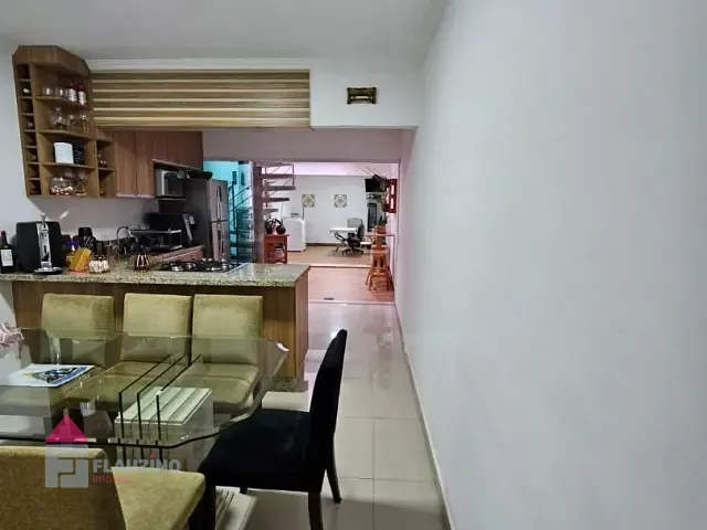 Sobrado com 85m² 3 quartos e 2 banheiros, à venda, no bairro Jardim Elizabeth em São Paulo